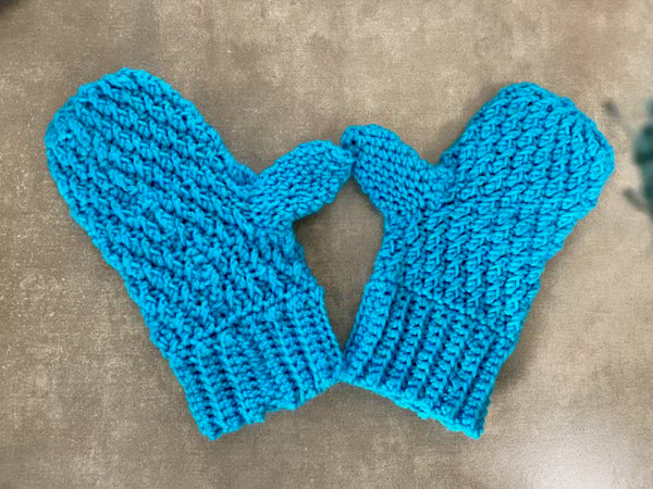 Ribbed Mittens