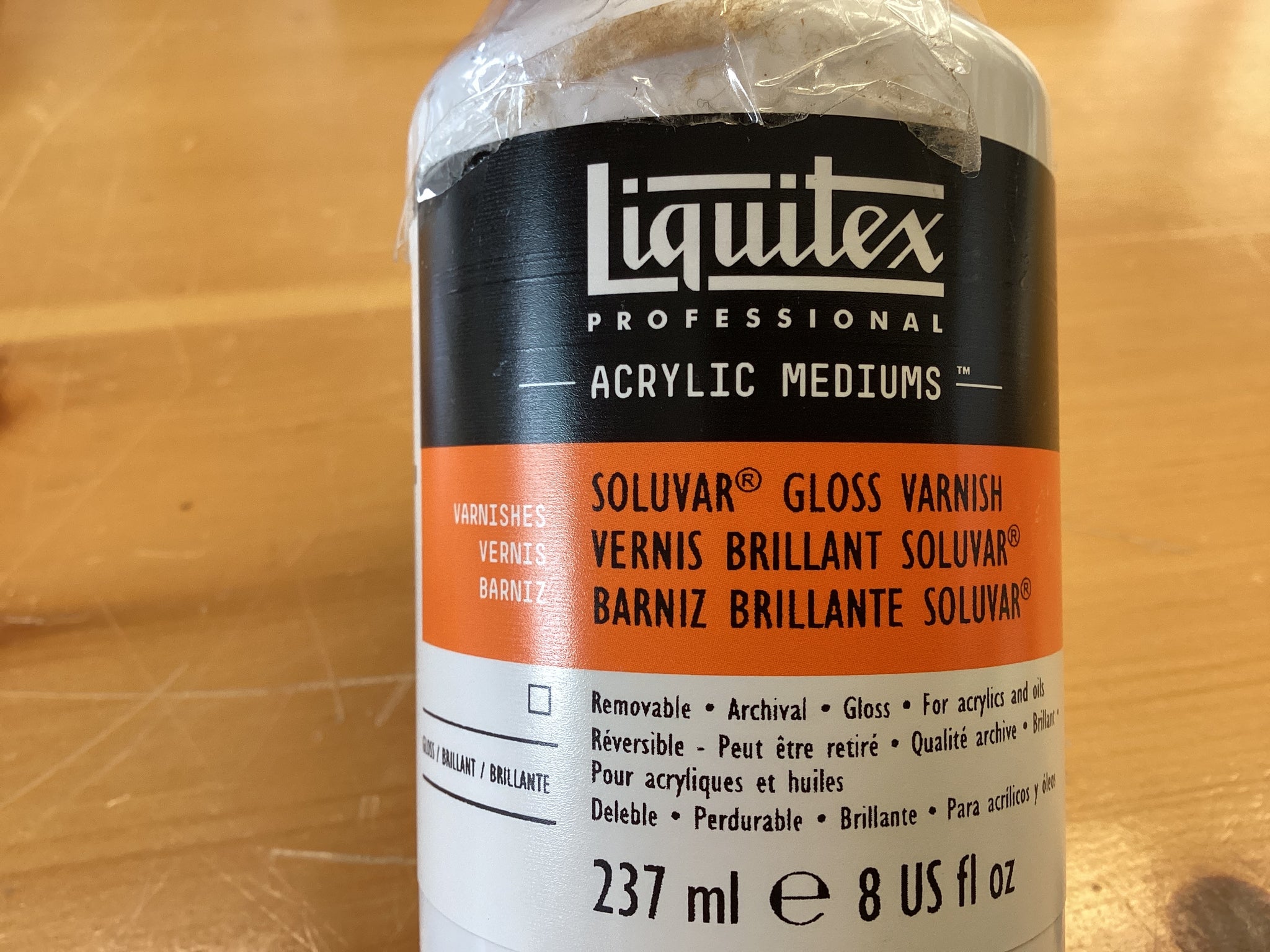 Liquitex Soluvar Gloss Varnish 8oz