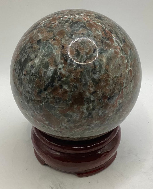 Yooperlite sphere