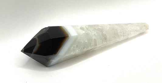 Volcanic agate wand