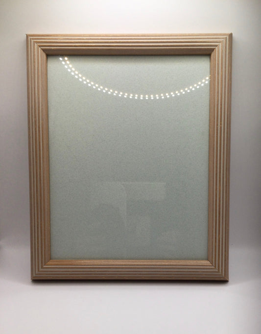 G.St Wooden Frame - 8x10 - Brown with Ridges - 23810-5