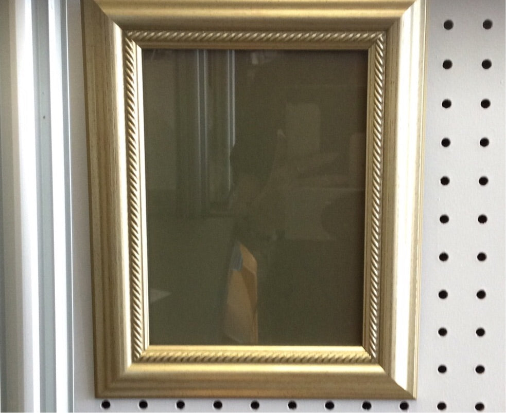 G.St Wooden Frame - 6x8 - Gold - 2368-1