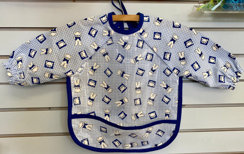 Child’s Bib with Sleeves