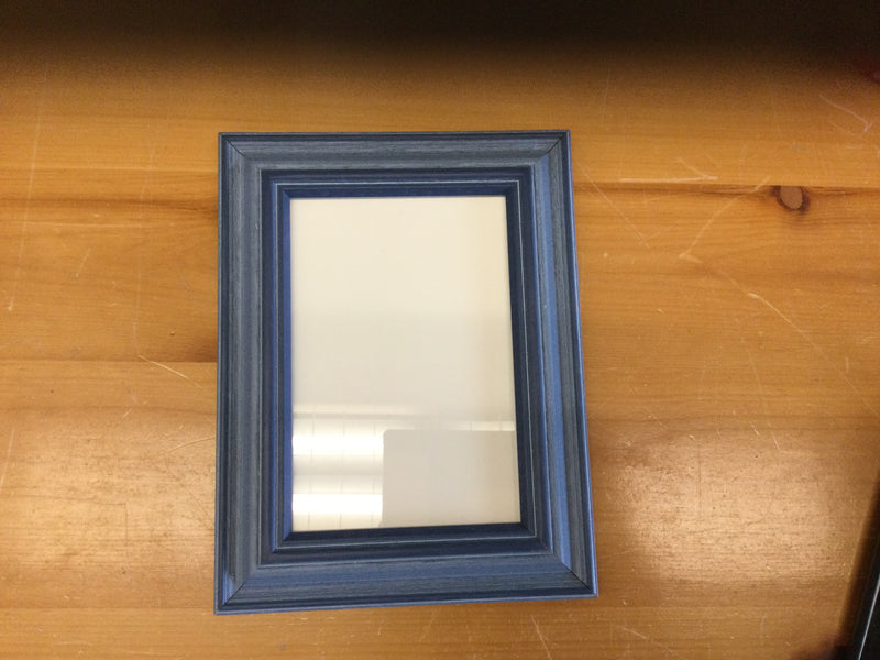 G.St Wooden Frame - 5x7 - Blue - 2357-14