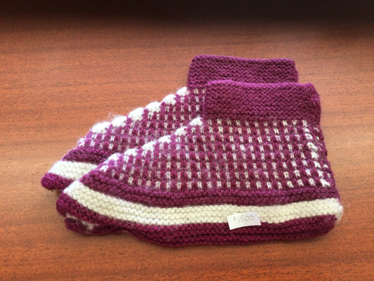 Slippers made of wool