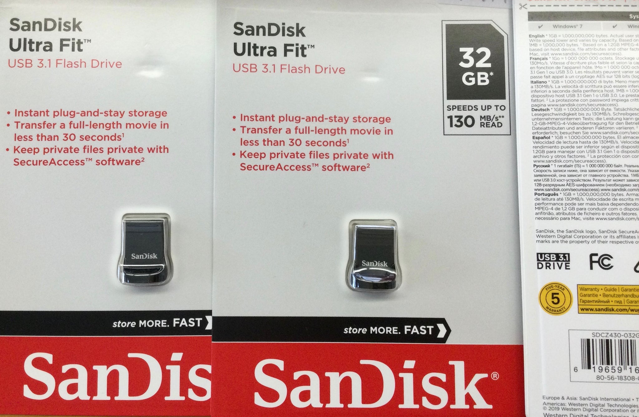 SanDisk Ultra Fit USB 3.1 flash drive