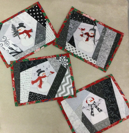 4 Quilted Mug Rugs