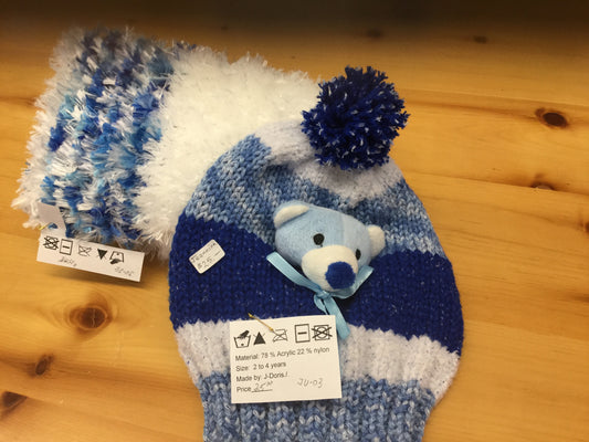 Scarf + Animal hat bundle for 2 to4 years by J.Doris